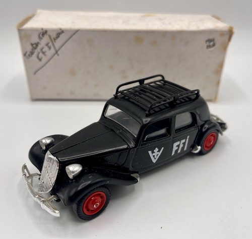 Citroën six traction - traction, noire
