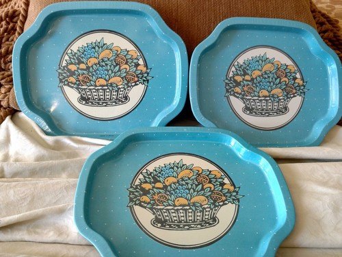 Metal fruit basket trays - ,