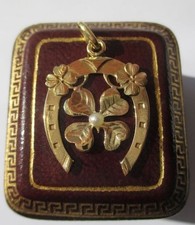 Important pendentif ancien Fer