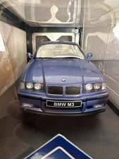 1/18 BMW M3 E36 Coupé Bleu