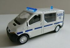 1/43 RENAULT TRAFIC SAMU 15 Solido vendu en l'état