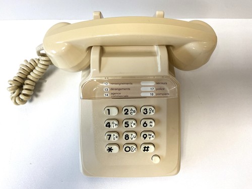 Ancien téléphone cadran - ancien, à