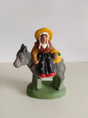 Santon crèche noël femme - santon, sur