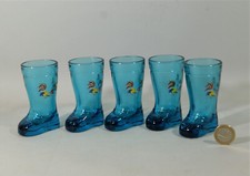  5 PETITES BOTTES DE POSTILLON EN VERRE DECORE, verres à alcool