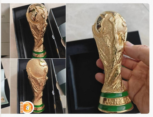 Réplique trophée coupe - ⚽,