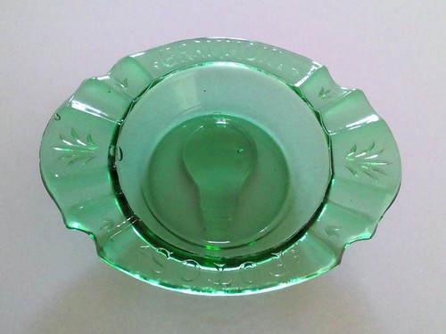 Ancien cendrier vintage - ancien, en