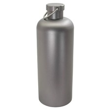 Bouteille d'eau en titane