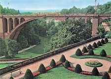 LUXEMBOURG LUXEMBOURG PONT ADOLPHE AVEC VALLEE DE LA PETRUSSE