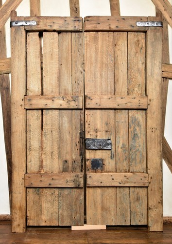 Grandes portes anciennes en - portes,