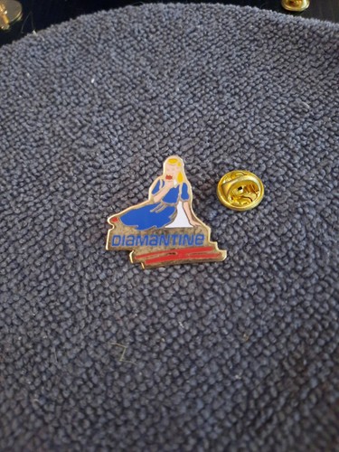Pin diamantine femme woman - femme,