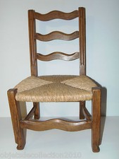 -JOLIE CHAISE ANCIENNE pour ENFANT CHENE avec PAILLAGE PAILLE REFAIT très déco