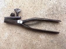 (n°8) OUTIL ANCIEN, old tool  pince à avoyer  GOLDENBERG