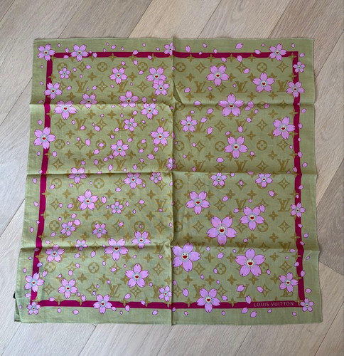 Foulard carré louis - foulard, vuitton