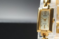 Montre-bracelet femme vintage