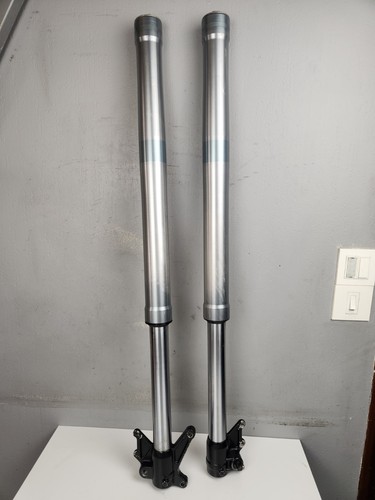 Tube fourche inversée - tube,