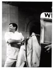 Photo de presse.ALE10138.23x18 cm environ.jerry lewis.Camisole de force