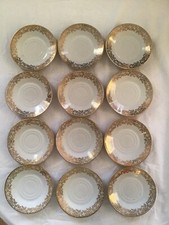 12 soucoupes Porcelaine pâte et émaux de limoges vintage
