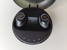 JBL Free X - Écouteurs sans fil avec station de recharge