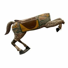 Cheval de manège en bois