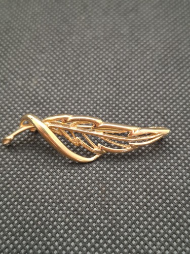 Ancienne broche plaquer or - broche, en