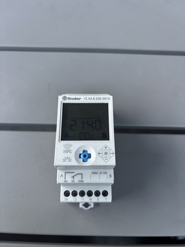 Horloge finder variateur - finder,