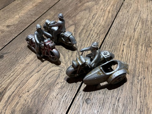Figurine alu quiralu - alu,