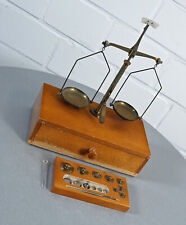 ancienne balance poutre balance de laboratoire balance de pharmacien balance ...