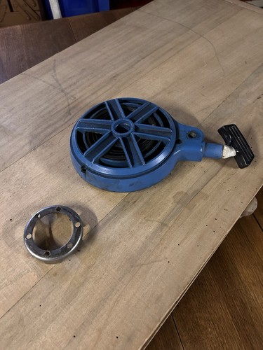 Lanceur moteur hors bord - moteur, hors-bord