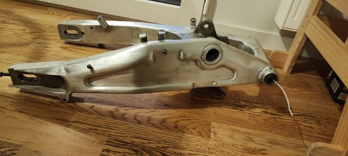 Bras oscillant pour suzuki - bras,