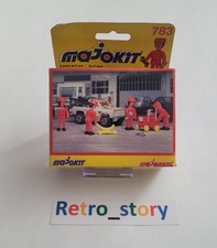 Majokit / Majorette - Garage