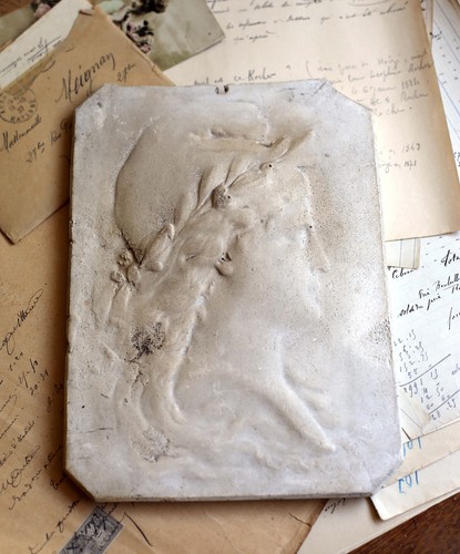 Antique plaster marianne - plaster,