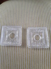 Deux bobeches coupelles