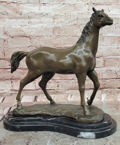 Sculpture cheval arabe - de,