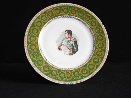 Assiette porcelaine signe - assiette,