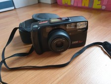 Appareil photo Compact *