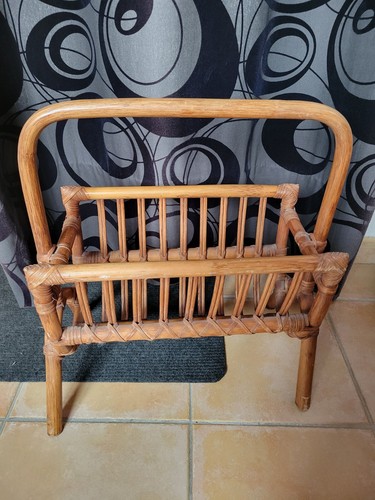 Porte revue rotin - revue, vintage