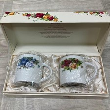 Ensemble de tasses Royal