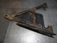 triangle inférieur avant