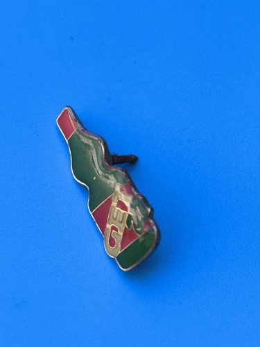 Pin vintage get bouteille - pin's,