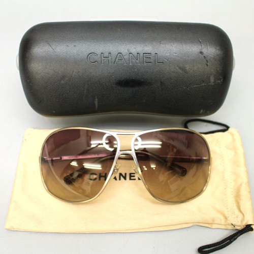 Lunettes soleil chanel - de,