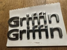 (LOT de 2) Genuine Saab Emblem