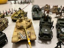 force of valor collection  avec chars navire et soldats 1/72 1/32