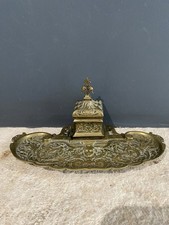 Encrier Ancien Laiton Avec Porte Plume Décor Ciselé Fin 19e Collection Écriture