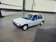 Ottomobile OT463 Peugeot 205 Junior