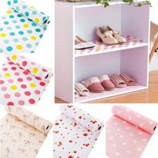 Rouleau de Tapis d'Armoire