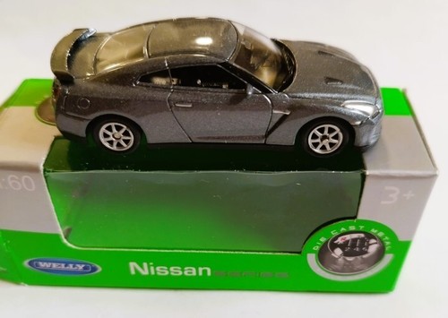 Nissan gtr gris welly - ,