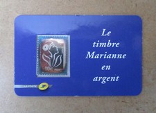 Ancien timbre en argent massif 999 millième France Marianne en très bon état.