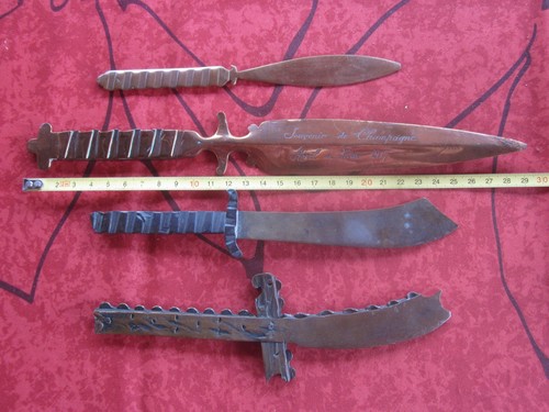 Lot objets poilu - 4,