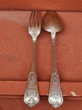 Lot de Deux Couverts en argent Massif Belgique avec Armoirie , XVIIIéme ? n°2