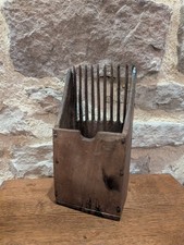 riflette peigne à myrtilles en bois, griffes en bois, art populaire, outil